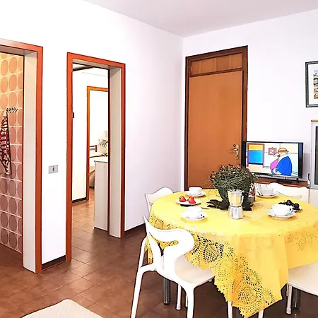 公寓 Villaggio Azzurro 比比翁